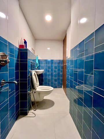 Bathroom in 1.5 BHK Apartment at Lodha Amara, Kolshet Road – for Rent