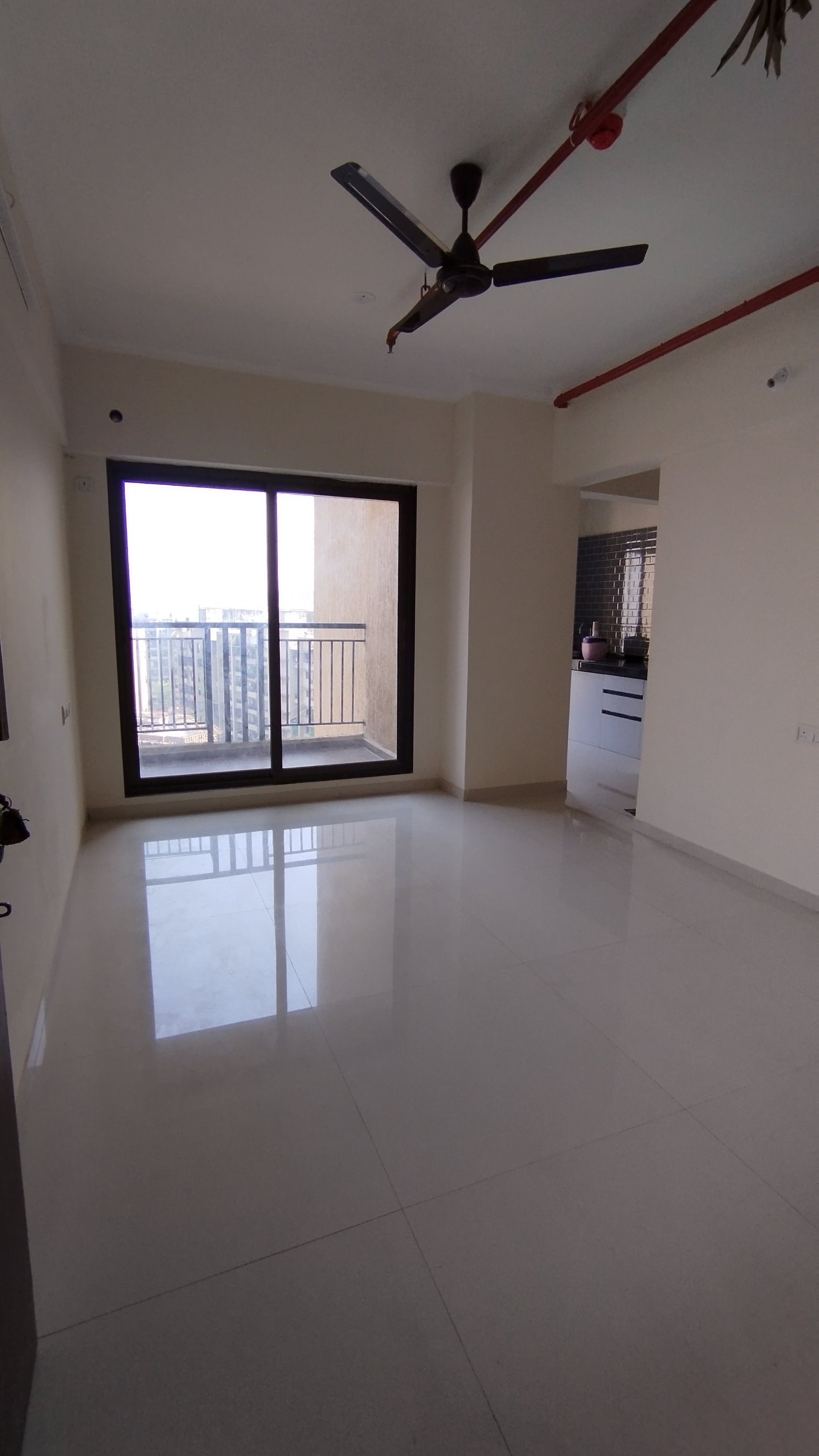 1 BHK + Servant Room Apartment For Sale in Raunak City Sector 4