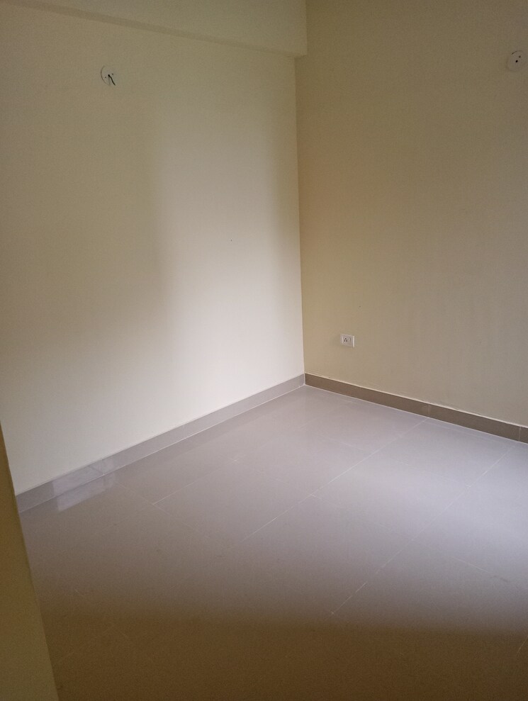 Room, conscient-habitat-78 3 Bedroom 750 Sq.Ft. Apartment In Sector 78 Faridabad 8907499