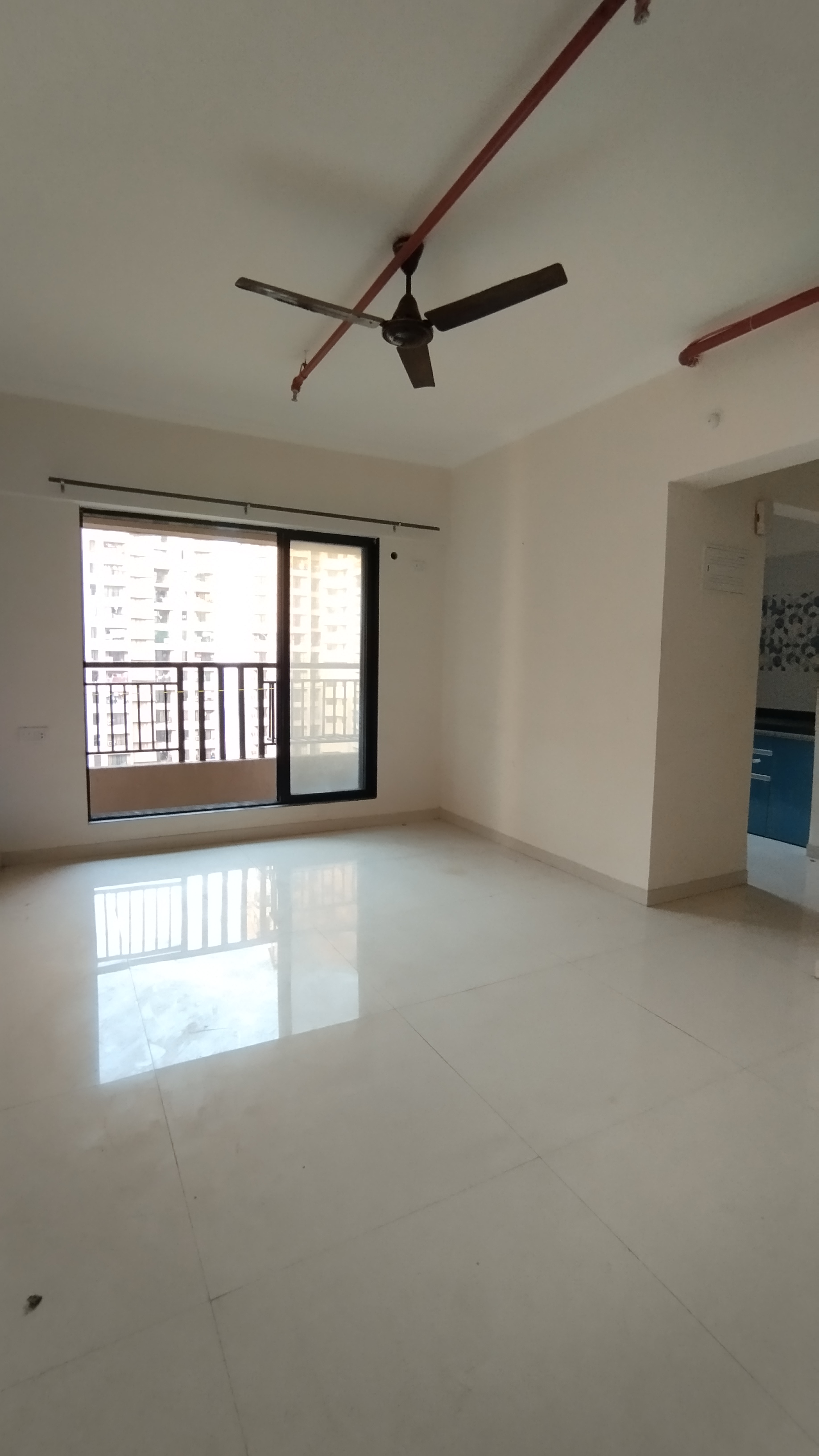 1 BHK + Servant Room 650 Sq.Ft. Apartment in Raunak City Sector 4 D4