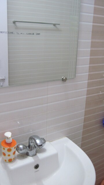 Bathroom in 2 BHK Apartment at Alaknanda Apartment Block F, Surya Nagar – for Sale