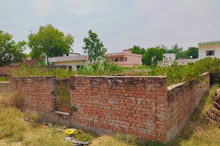 Plot For Sale in Divyan Builder 