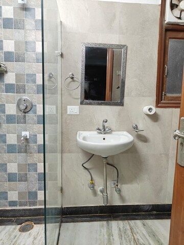 Bathroom in 2 BHK Builder Floor at Saket – for Rent