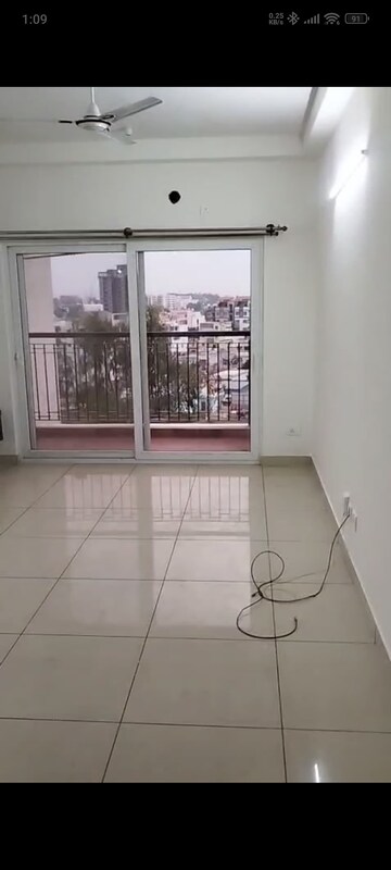 Room in 2 BHK Apartment at Prestige Sunrise Park, Electronic City Phase I – for Rent
