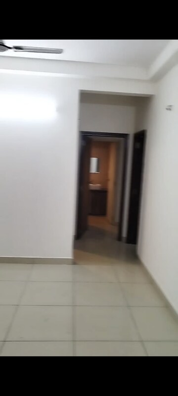Room in 2 BHK Apartment at Prestige Sunrise Park, Electronic City Phase I – for Rent
