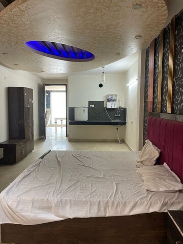 Bedroom in 2 BHK Builder Floor at Sector 51 – for Rent
