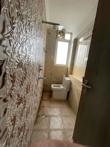Bathroom in 2 BHK Builder Floor at Sector 51 – for Rent