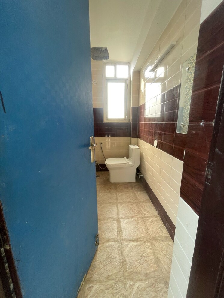 Kitchen, sector 51 2 Bedroom 1250 Sq.Ft. Builder Floor In Sector 51 Gurgaon 8907620