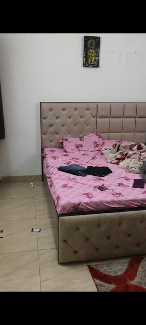 Bedroom in 2 BHK Apartment at Gaur City 7th Avenue, Sector 4 Greater Noida – for Sale