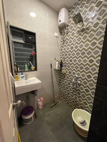 Bathroom in 1 BHK Apartment at Kailash Tower Nalasopara, Nalasopara East – for Rent