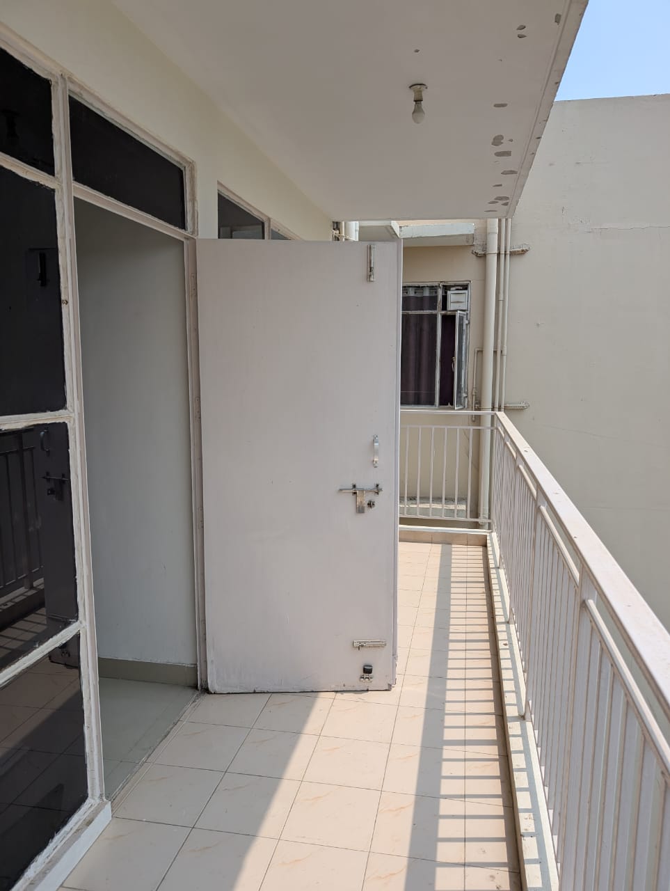 3 BHK + Pooja Room Builder Floor For Rent in Laxmi Garden Gurgaon