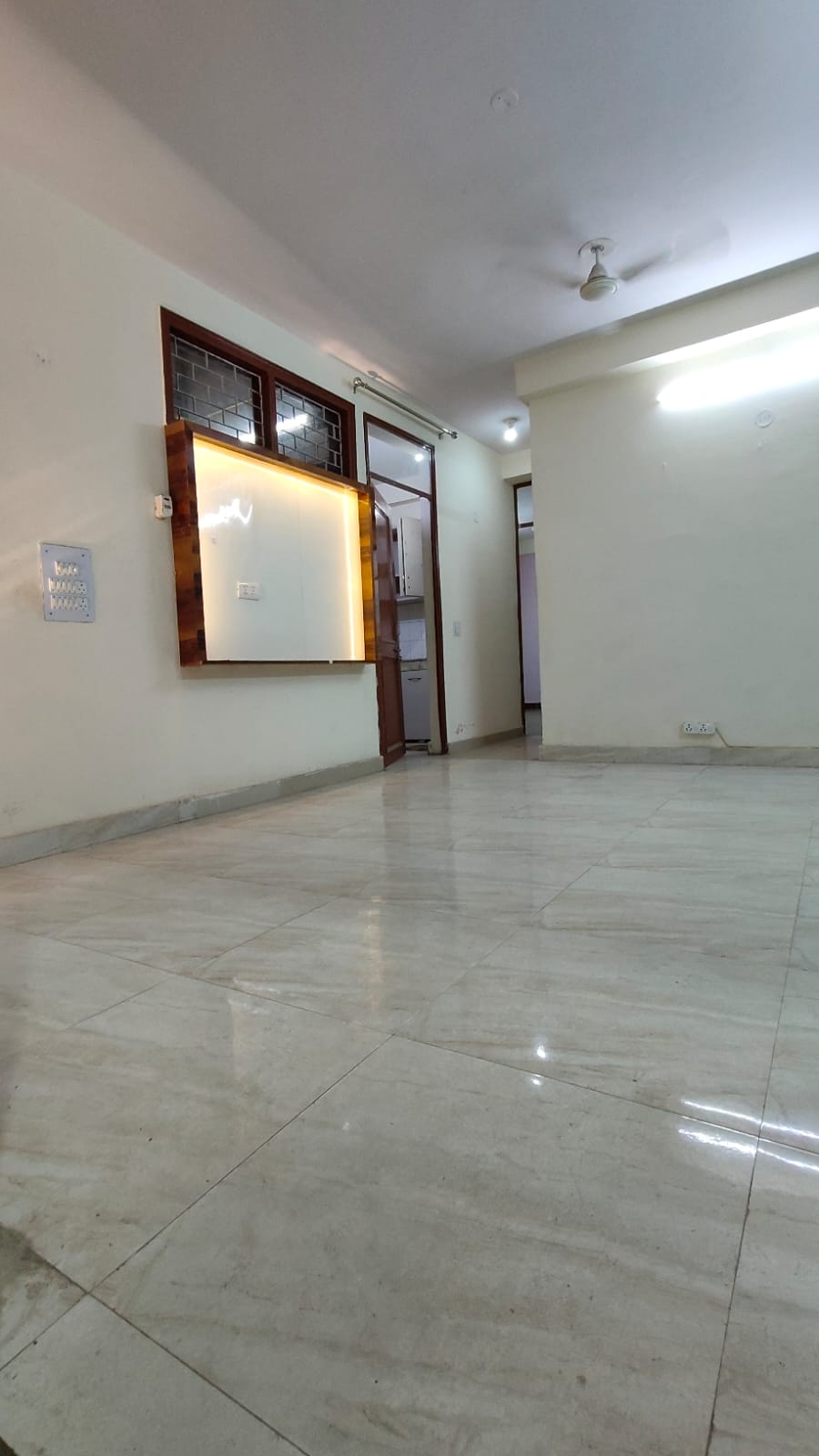 3 BHK + Servant Room Builder Floor For Rent in Luxury Builder Floor 
