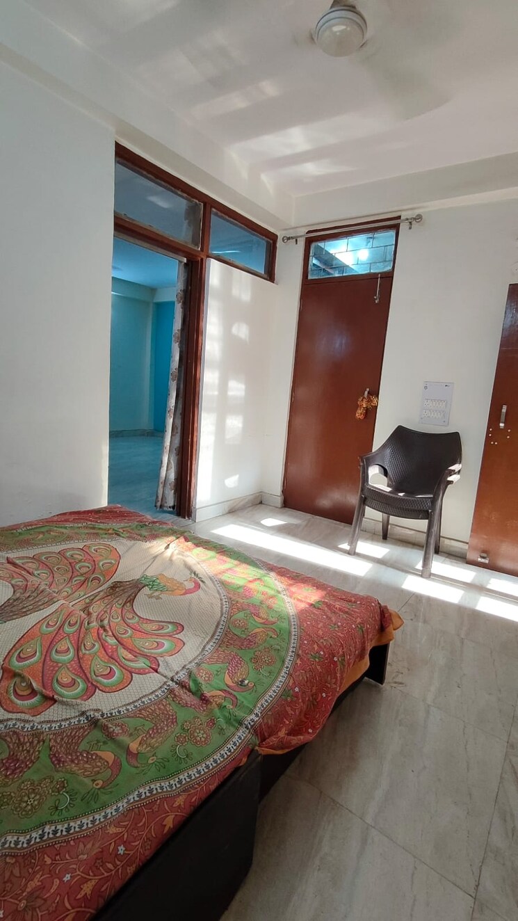 Bedroom, khirki extension 3 Bedroom 1200 Sq.Ft. Builder Floor In Khirki Extension Delhi 8907684