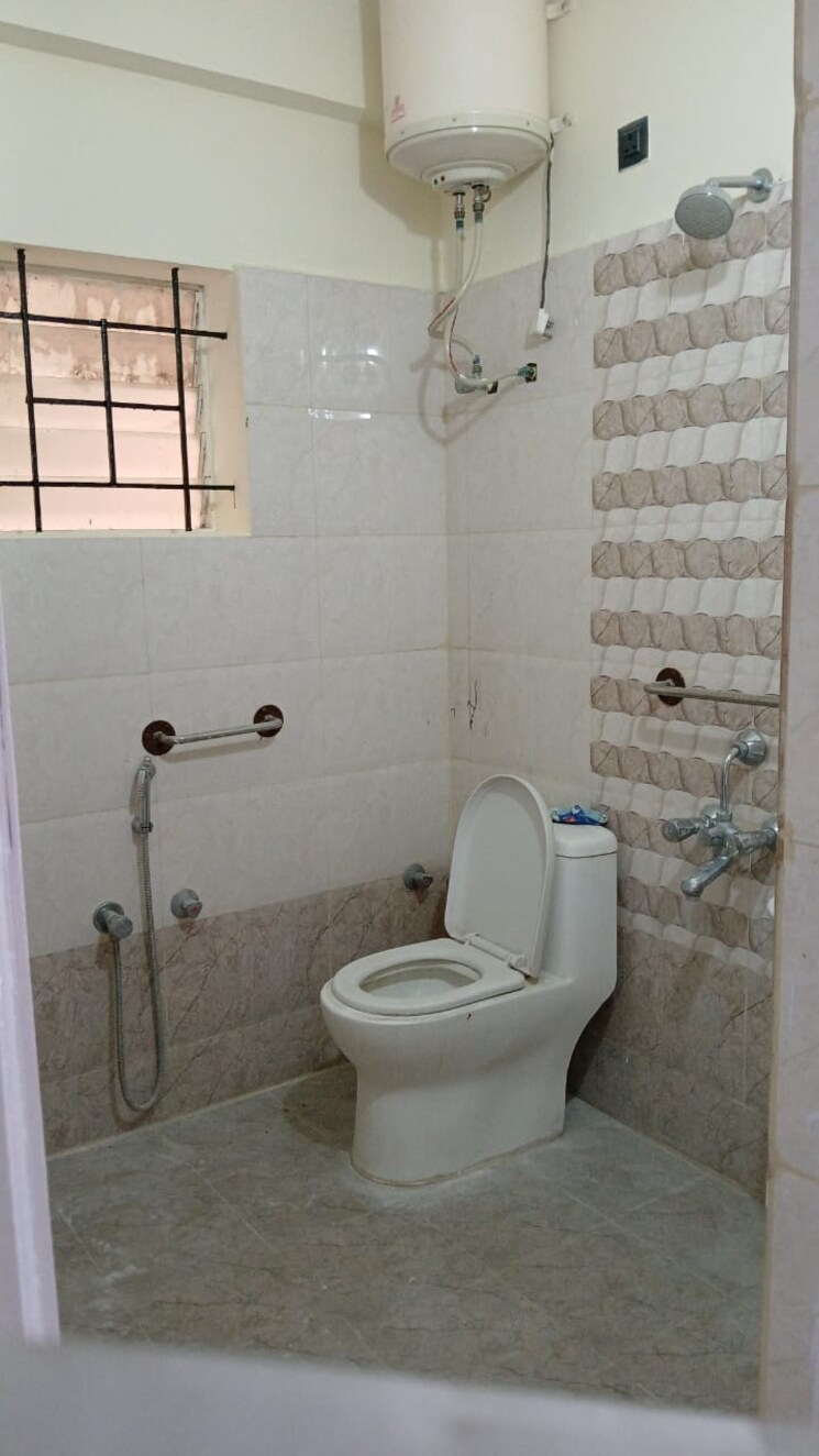 Bathroom, mahaveer-glacier 2 Bedroom 1250 Sq.Ft. Apartment In Arekere Bangalore 8907691
