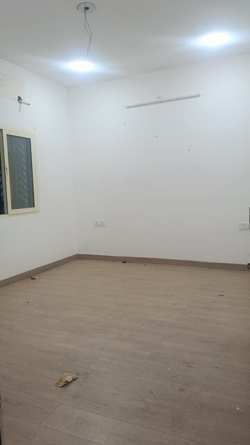 Room in 3 BHK Villa at Godrej Woods, Sector 43 – for Rent