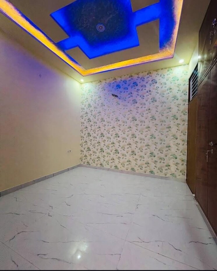 Bedroom, sector 19 3 Bedroom 1800 Sq.Ft. Builder Floor In Sector 19 Faridabad 8907840