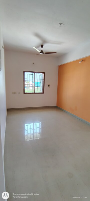 Room in 2 BHK Builder Floor at Tambaram West – for Sale