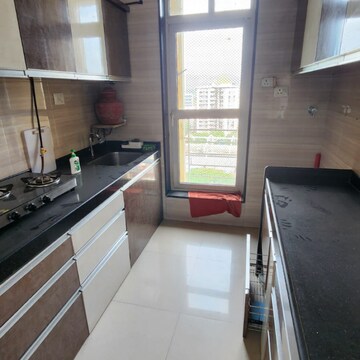 Kitchen in 2 BHK Apartment at Sheth Avalon, Laxmi Nagar – for Rent