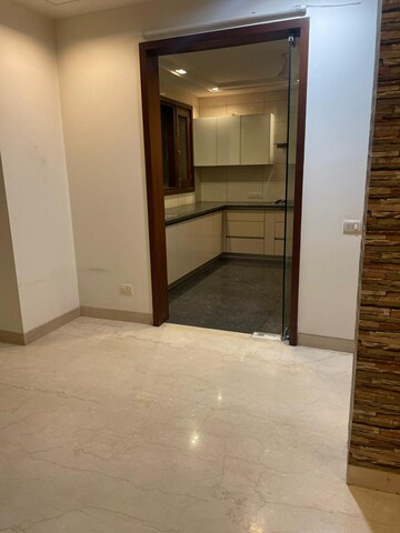 Room in 3 BHK Builder Floor at Greater Kailash I – for Sale