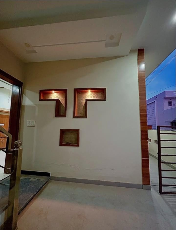 4 BHK + Pooja Room Builder Floor For Rent in Duilder Floor