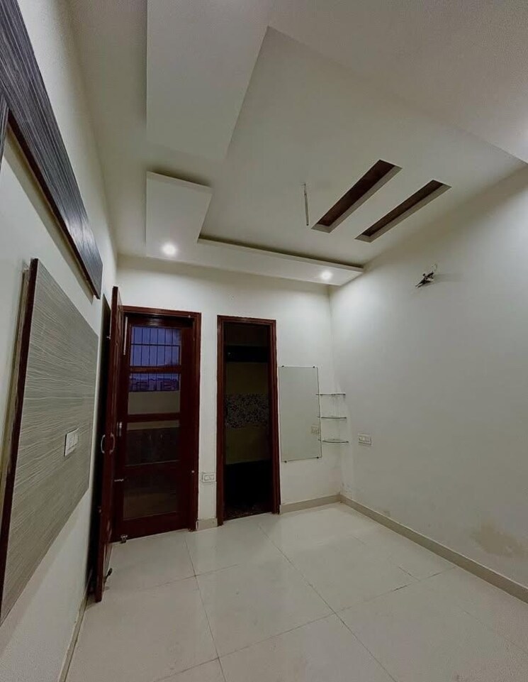 undefined, sector 31 4 Bedroom 3150 Sq.Ft. Builder Floor In Sector 31 Faridabad 8907955