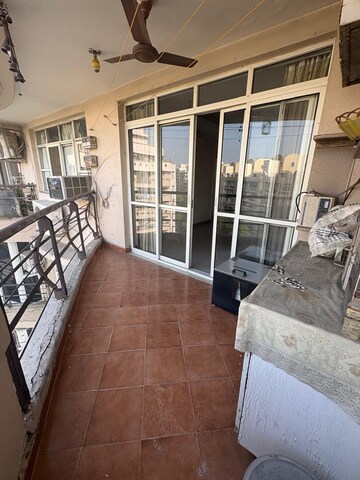 Balcony in 2.5 BHK Apartment at Purvanchal Silver City, Sector 93 – for Rent