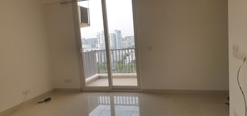 Room in 2.5 BHK Builder Floor at Emaar The Palm Drive-Palm Studios, Sector 66 – for Rent