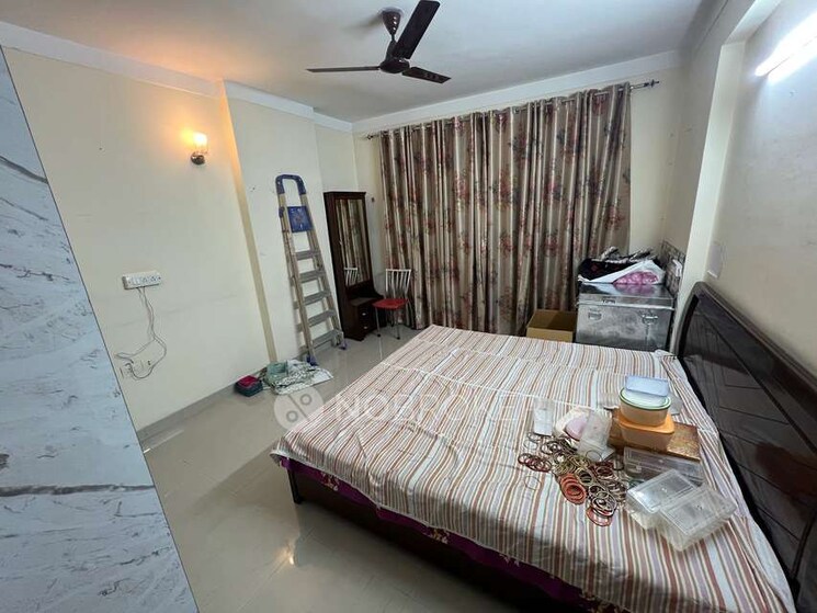 Bedroom, central-market 2 Bedroom 900 Sq.Ft. Builder Floor In Sector 50 Noida 8908033