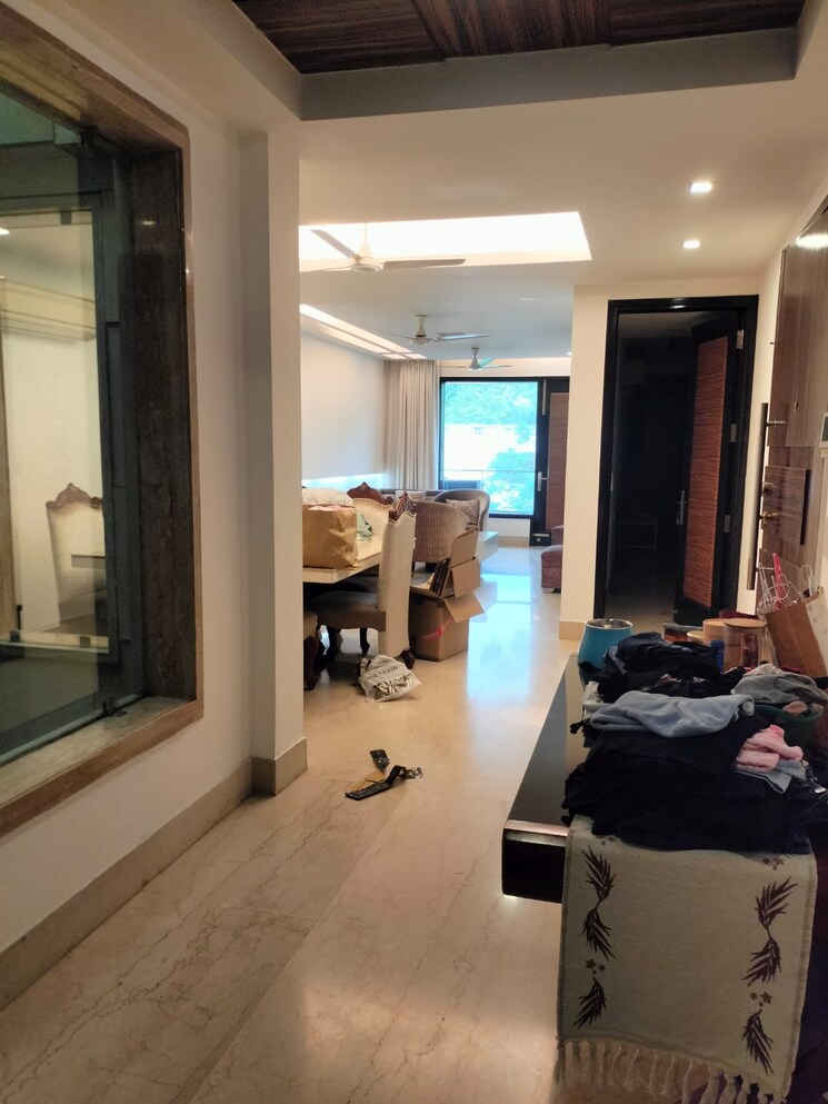 Living Room, anand niketan 3 Bedroom 200 Sq.Yd. Builder Floor In Anand Niketan Delhi 8908054