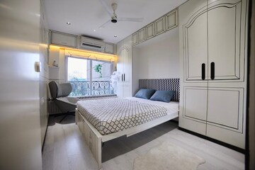 Bedroom in 2.5 BHK Apartment at Kanakia Paris, Bandra East – for Rent