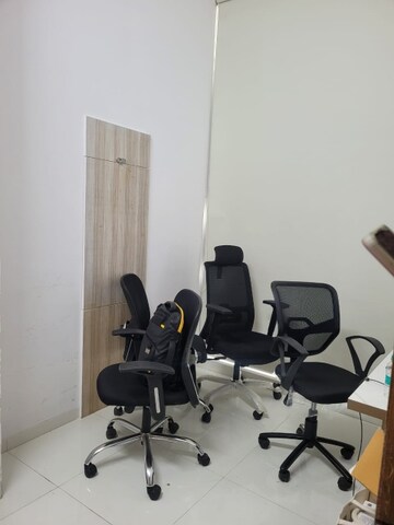 Team Area in  Office Space in IT/SEZ at Veera Desai Road – for Rent