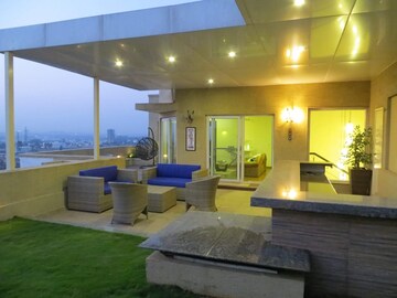 Bedroom in 4 BHK Apartment at Regency Pinnacle Heights, Thanisandra – for Rent