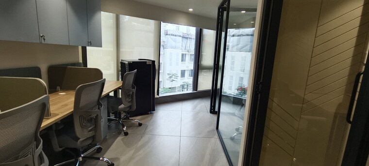 Team Area, vijayalaxmi-93-east Commercial Office Space 800 Sq.Ft. In Andheri East Mumbai 8908114