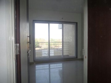 Living Room in 3 BHK Apartment at Mahavir Drishti, Kharghar Sector 12 – for Rent