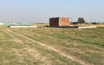 Plot For Sale in Tikawali