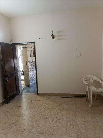 Furnished Amenities in 2 BHK Independent House at Sector 36 – for Rent