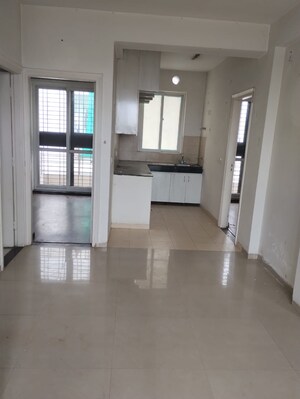 Room in 3 BHK Apartment at Bptp Park Floors I, Sector 77 – for Sale