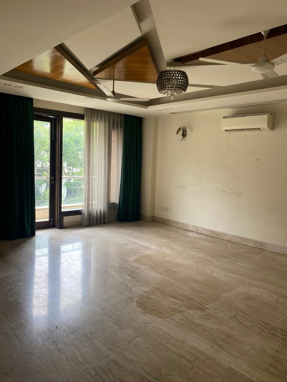 4 BHK + Servant Room Builder Floor For Rent in Hauz Khas