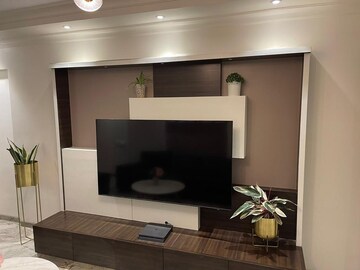 Furnished Amenities in 2 BHK Apartment at Kandivali West – for Sale