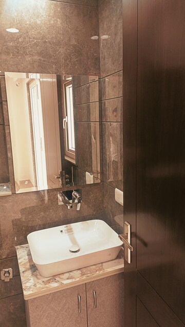 Bathroom in 6+ BHK Independent House at Palam Vihar Residents Association, Palam Vihar – for Sale