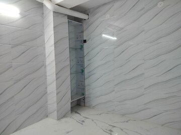 Room in 2 BHK Apartment at Sarita Vihar – for Rent