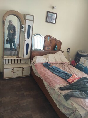 Bedroom in 2 BHK Apartment at Supertech Livingston, Sain Vihar – for Rent