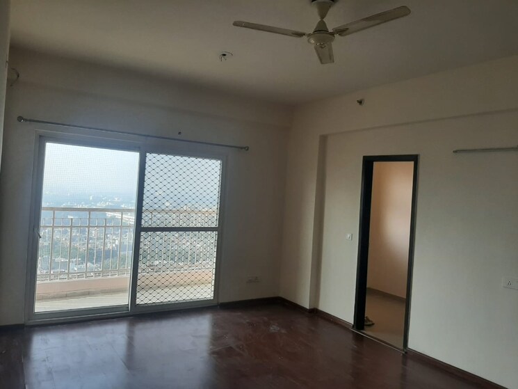 Room, maxblis-white-house 2 Bedroom 1185 Sq.Ft. Apartment In Sector 75 Noida 8908417