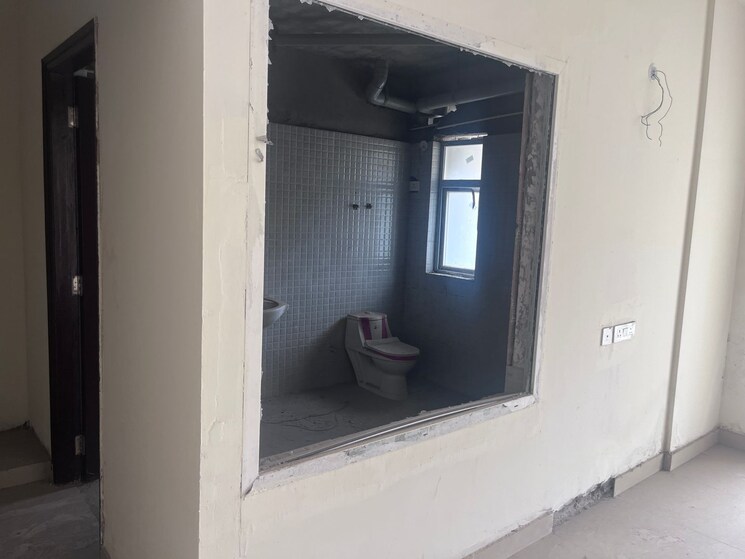 Room, amrapali-heartbeat-city 2 Bedroom 1195 Sq.Ft. Apartment In Sector 107 Noida 8908419