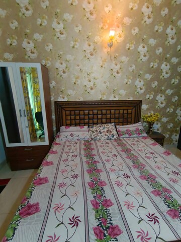 Bedroom in 3 BHK Apartment at Gaur Saundaryam, Tech Zone 4 Greater Noida – for Rent