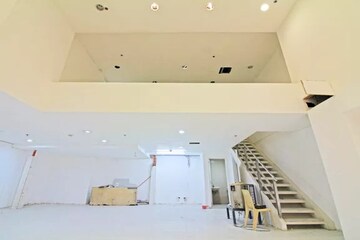 Furnished Amenities in  Shop at Dlf Phase ii – for Rent