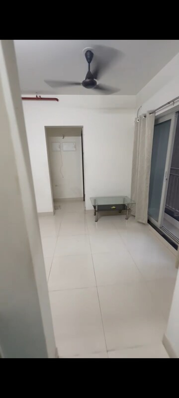 1 BHK Apartment For Rent in Ashar Metro Towers, Vartak Nagar