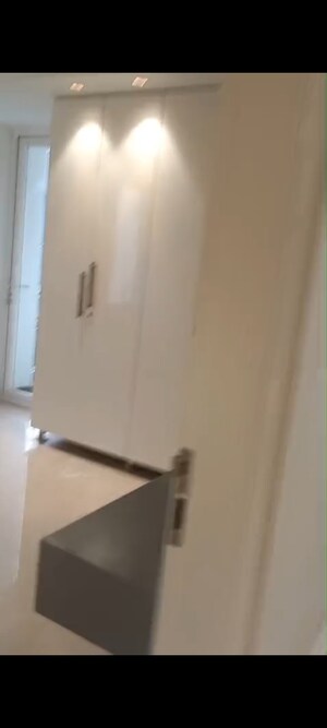  3 BHK Builder Floor at Surajmal Vihar – for Sale