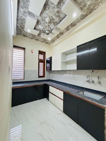 Kitchen in 4 BHK Builder Floor at Sector 35 – for Sale