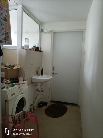 Master Bedroom in 1 BHK Villa at Karve Nagar – for Rent